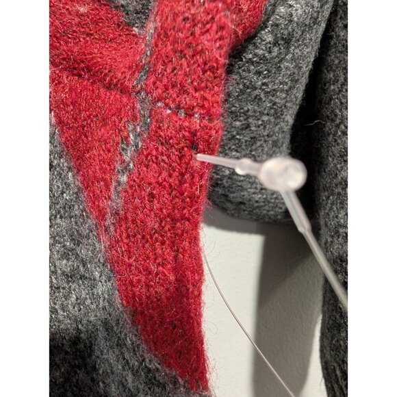 NWT Torrid Women's Gray Red Pullover Argyle Colorblock Sweater Super Soft Sz 2X - Picture 12 of 16
